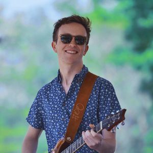 Meet your Posher, Logan